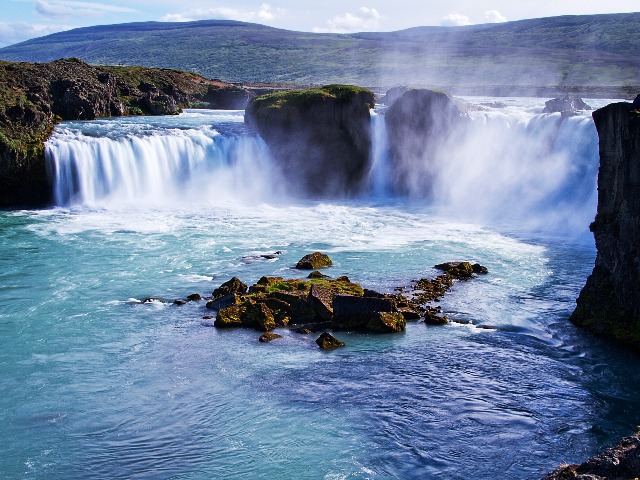 Alleine verreisen als Frau, Island, Quelle: pixabay