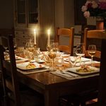 Kerzenrituale zu Hause mit Paraffin Kerzenwachs